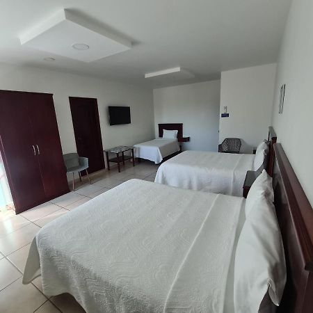 Hotel Fina Inn La Barca Екстериор снимка