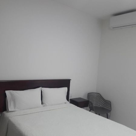 Hotel Fina Inn La Barca Екстериор снимка
