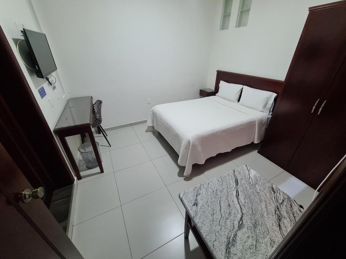 Hotel Fina Inn La Barca Екстериор снимка