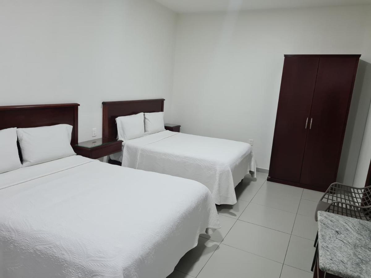 Hotel Fina Inn La Barca Екстериор снимка
